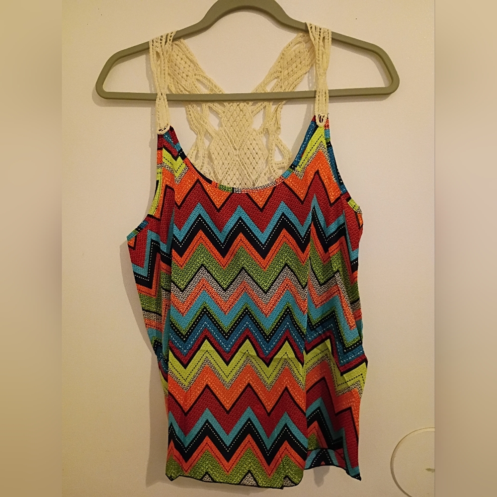 Shui Si‎ Qing Women's Colorful  Camisole Sz L NWT